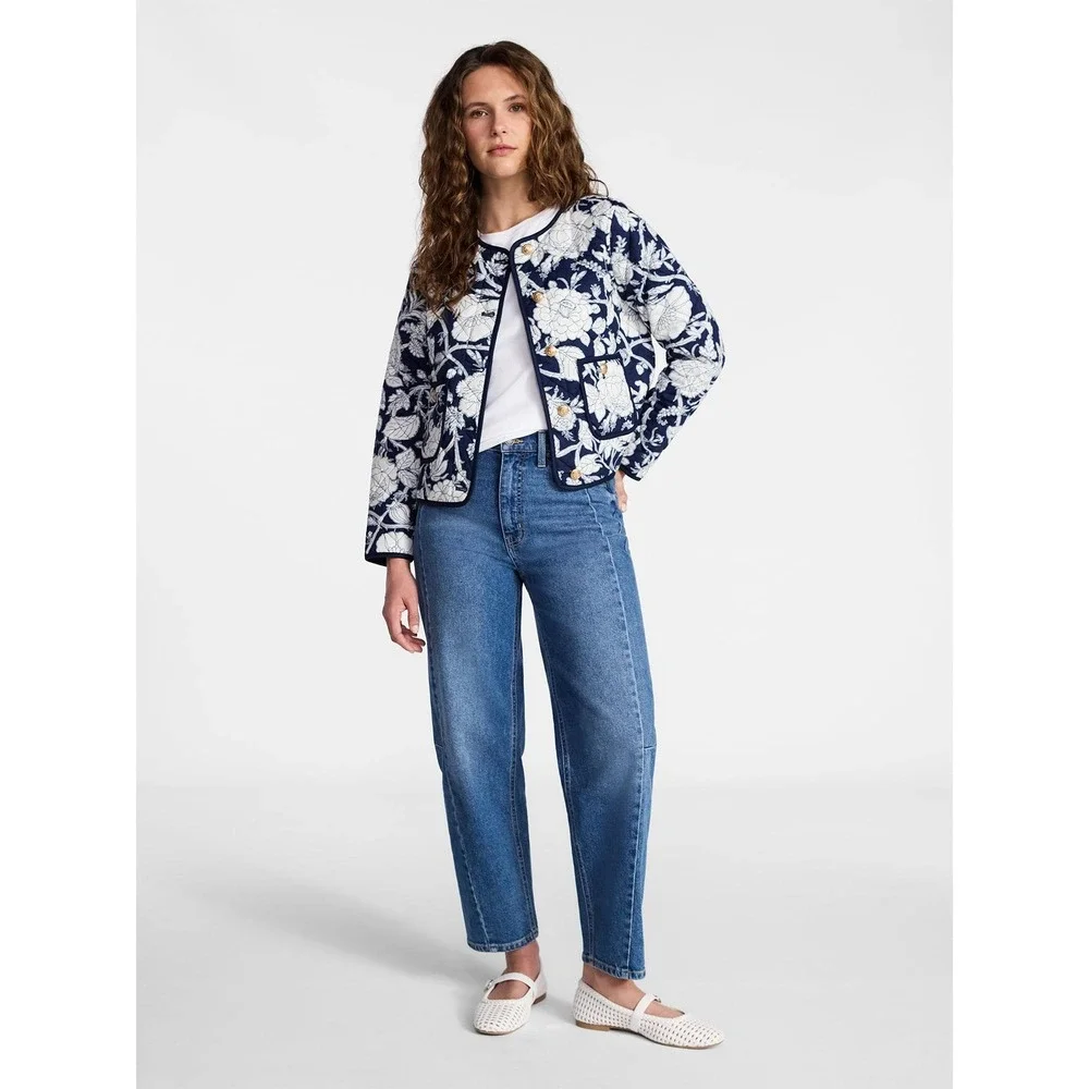 Time‎ Tru Quilted Jacket Women Navy White Floral Toile Gold Button Crewneck